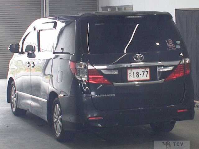 2012 Toyota Alphard