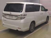 2013 Toyota Vellfire