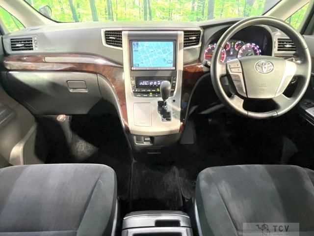 2013 Toyota Vellfire