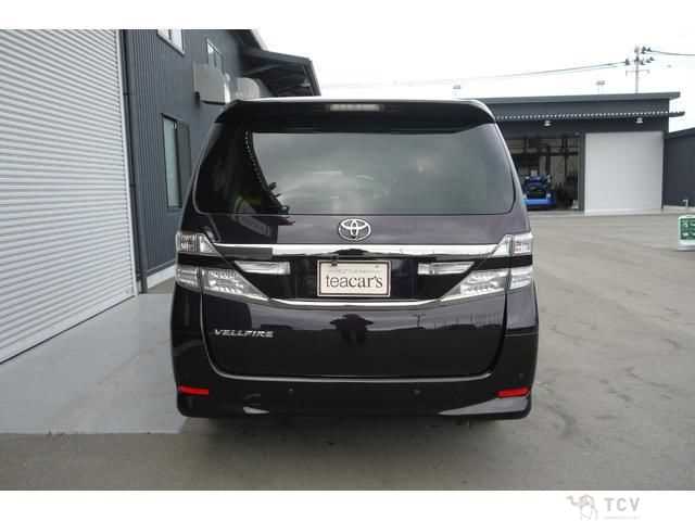 2013 Toyota Vellfire