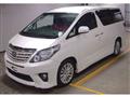 2013 Toyota Alphard