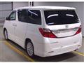 2013 Toyota Alphard
