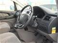 2005 Toyota Alphard