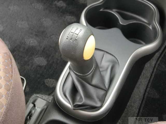 2009 Nissan March