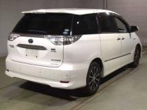 2013 Toyota Estima Hybrid