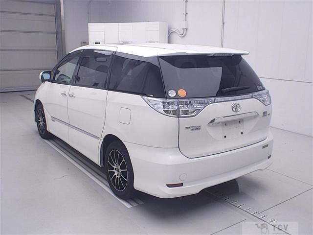2011 Toyota Estima