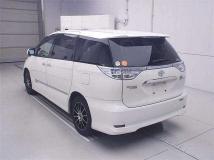 2011 Toyota Estima
