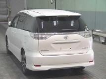 2013 Toyota Estima