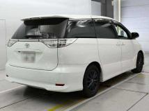 2014 Toyota Estima