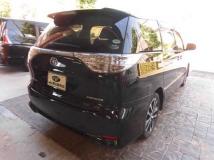 2013 Toyota Estima