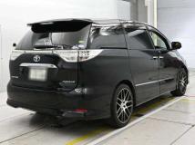 2013 Toyota Estima