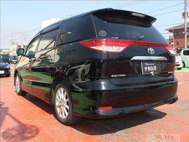 2012 Toyota Estima