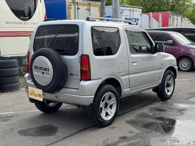 2011 Suzuki Jimny