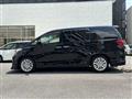 2013 Toyota Alphard
