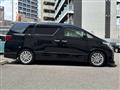 2013 Toyota Alphard