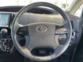 2013 Toyota Estima