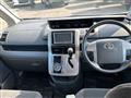 2010 Toyota Noah