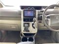 2013 Toyota Noah