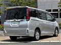 2014 Toyota Noah