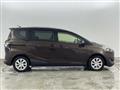 2015 Toyota Sienta