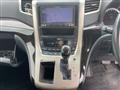2011 Toyota Vellfire