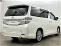 2014 Toyota Vellfire