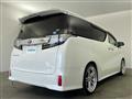 2015 Toyota Vellfire