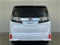2015 Toyota Vellfire