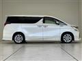 2015 Toyota Vellfire