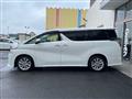 2015 Toyota Vellfire