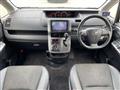 2013 Toyota Voxy