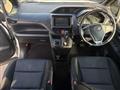 2014 Toyota Voxy