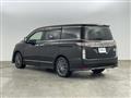 2015 Nissan Elgrand