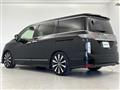 2015 Nissan Elgrand
