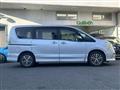 2011 Nissan Serena