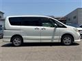 2013 Nissan Serena
