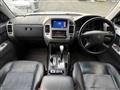 2005 Mitsubishi Pajero