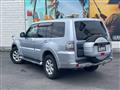 2013 Mitsubishi Pajero