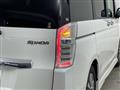2013 Honda Step WGN