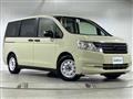 2013 Honda Step WGN
