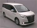 2015 Toyota Noah