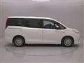 2015 Toyota Noah