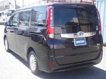 2015 Toyota Noah