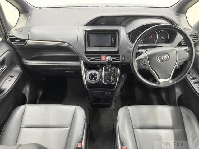 2017 Toyota Esquire