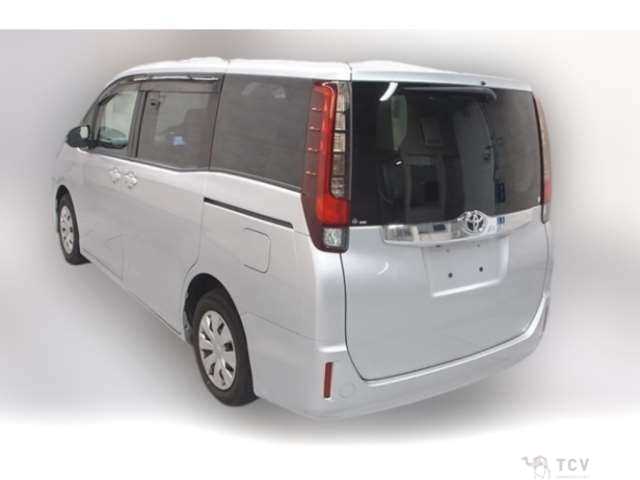 2014 Toyota Noah