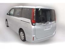 2014 Toyota Noah