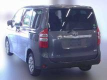 2013 Toyota Noah
