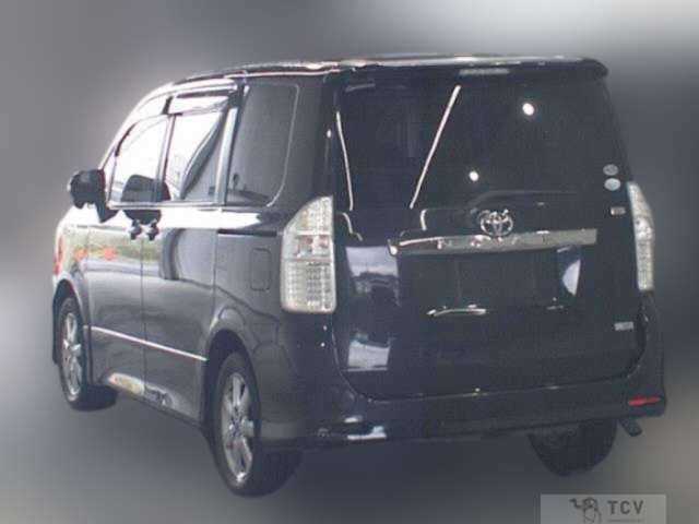 2007 Toyota Noah
