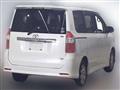 2007 Toyota Noah