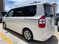 2011 Toyota Noah